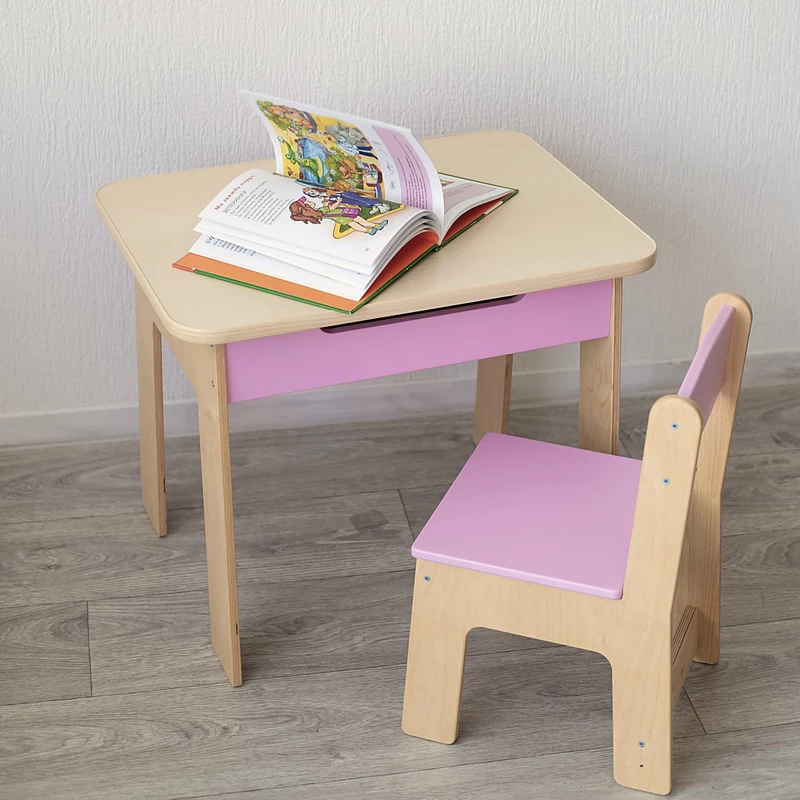 Дитячий стільчик і столик для дівчинки з натурального дерева