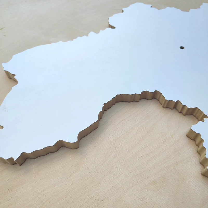 Деревʼяний артборд карта України з МДФ для виготовлення годинників, заливки смолою та інтерʼєрного декору