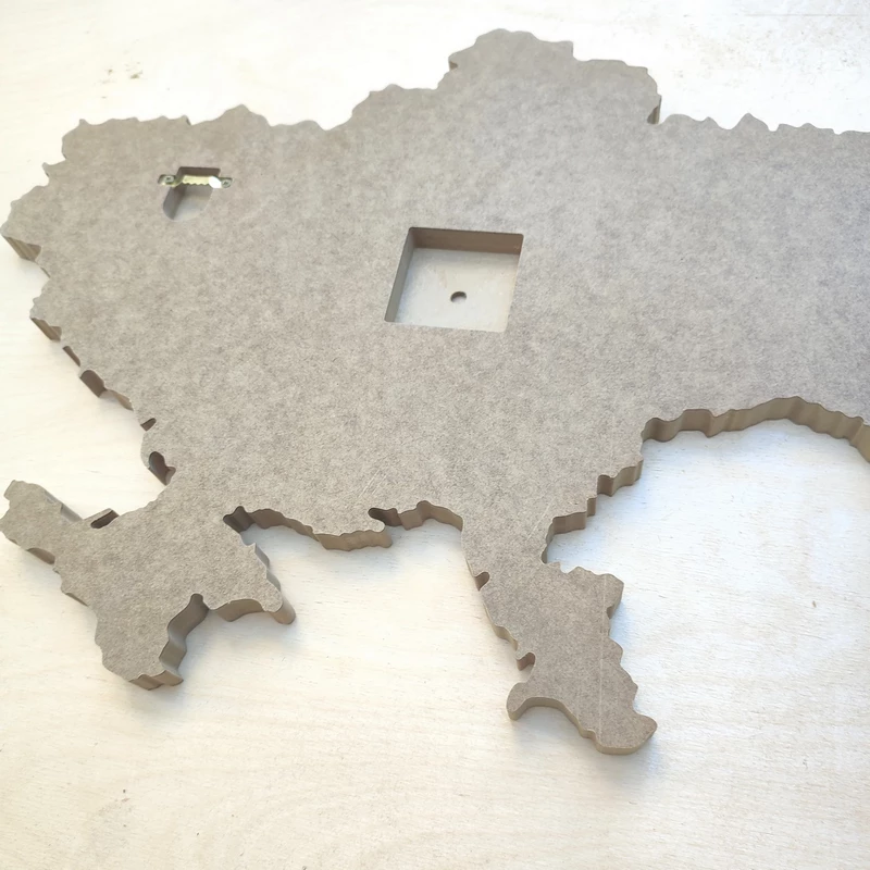 Артборд у формі карти України з МДФ і розміром 55 см для епоксидної смоли, декоративних панно та дизайнерських арт-проєктів